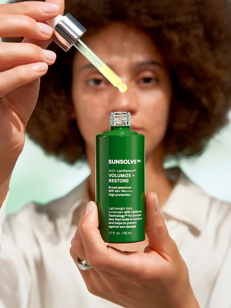 Mineral Volumize + Restore SPF40 Serum - Image 2